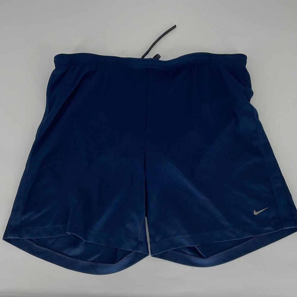 NIKE dri-fit activewear shorts blue size LRG men's